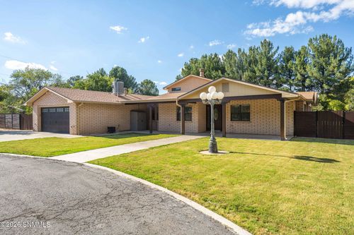 2220 Wildwind Road, Las Cruces, NM, 88007 | Card Image