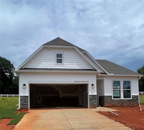 26 Halsey St, Central, SC, 29630-8629 | Card Image