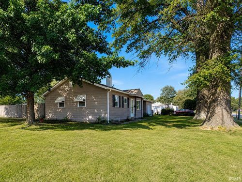 525 W Mill Rd, Evansville, IN, 47710-3961 | Card Image