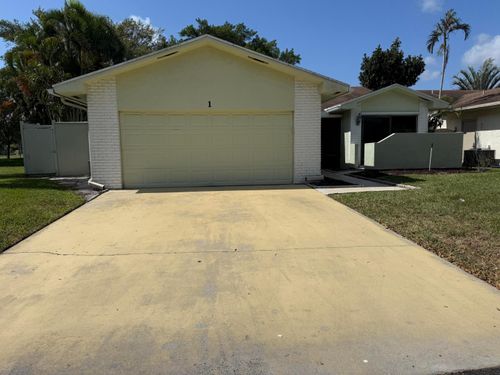 1 Cambridge Pl, Boynton Beach, FL, 33426-7722 | Card Image