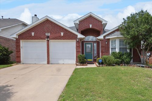6808 Day Dr, Fort Worth, TX, 76132-2993 | Card Image