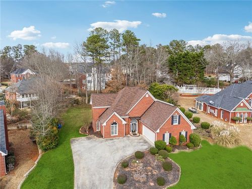 3207 Haleys Way Se, Conyers, GA, 30013-6445 | Card Image