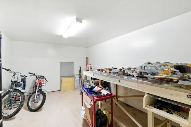 1111 W 8 Th St, House other with 3 bedrooms, 3 bathrooms and null parking in Cisco TX | Image 34