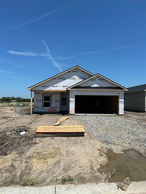 3570 E Hollandale St, Derby, KS, 67037-7820 | Card Image