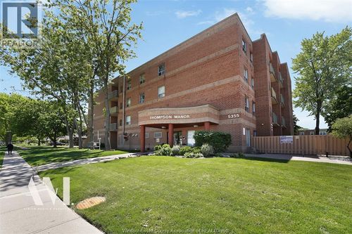 307-5355 Wyandotte Street E, Windsor, ON, N8S1L6 | Card Image