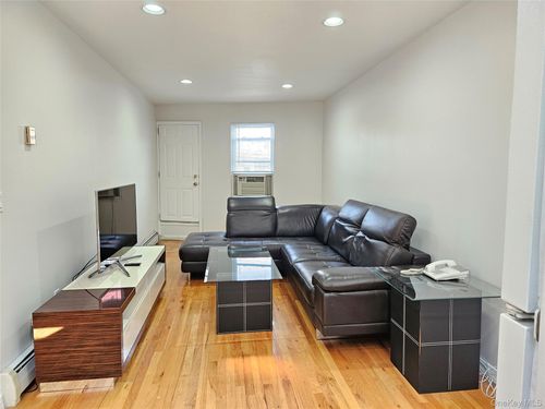 a-19217 47th Ave, Flushing, NY, 11358-3906 | Card Image