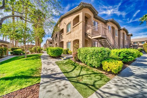 1105-8985 S Durango Dr, Las Vegas, NV, 89113-6117 | Card Image