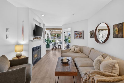 309-760 Kingsway, Vancouver, BC, V5V3C1 | Card Image