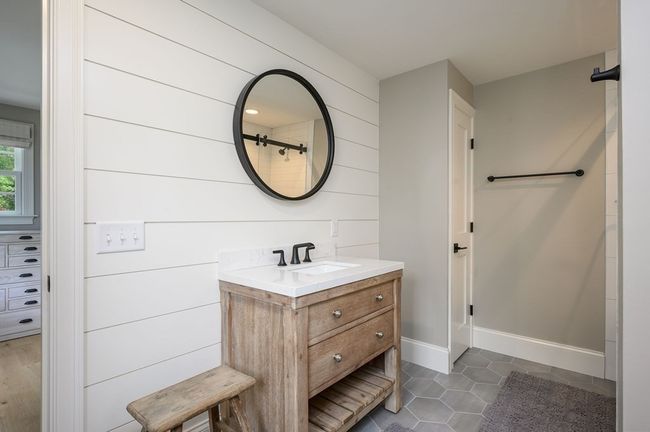 60 Meadowlark Ln, House other with 5 bedrooms, 5 bathrooms and 5 parking in Osterville MA | Image 23