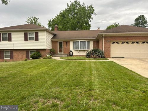 11500 Chantilly Ln, BOWIE, MD, 20721-2125 | Card Image