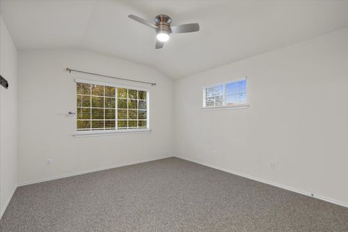 2802-16100 S Great Oaks Dr, Round Rock, TX, 78681-5777 | Card Image