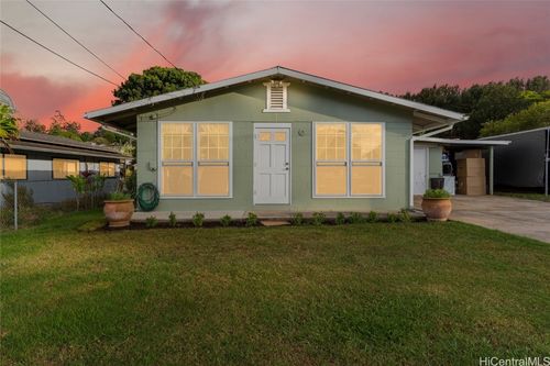 686 Onipaa Pl, Makawao, HI, 96768-9038 | Card Image