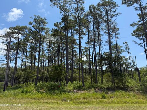 933 Crow Hill Road, Beaufort, NC, 28516 | Card Image