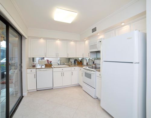 247 Capri F, Delray Beach, FL, 33484-5117 | Card Image