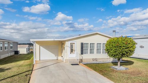 37539 Gill Ave, ZEPHYRHILLS, FL, 33541-7795 | Card Image