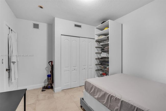 APT-207 - 1627 Sw 37 Th Ave, Condo with 2 bedrooms, 2 bathrooms and null parking in Miami FL | Image 18