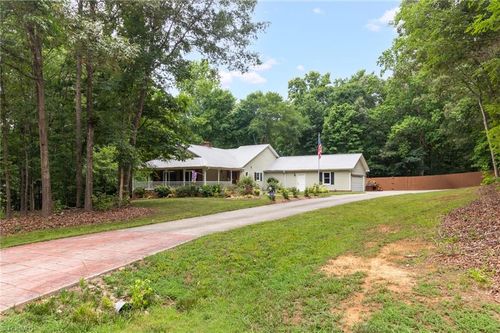 236 Kert Dr, Lexington, NC, 27292-8362 | Card Image