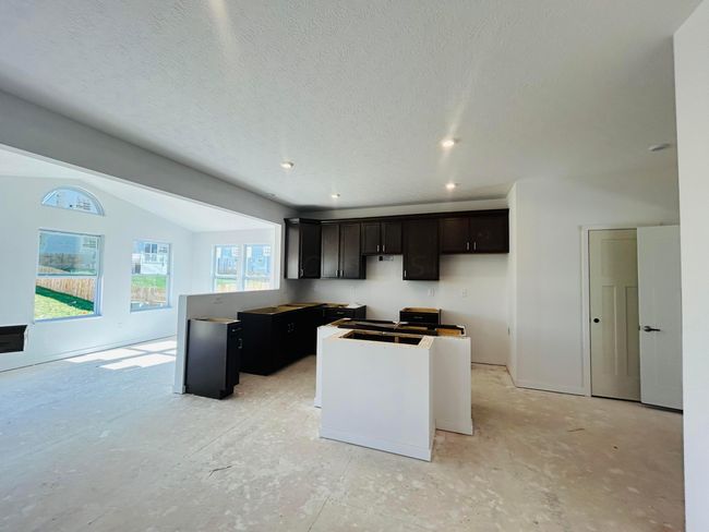 LY225 - 1150 Cunningham Ave, House other with 4 bedrooms, 3 bathrooms and null parking in Pataskala OH | Image 5