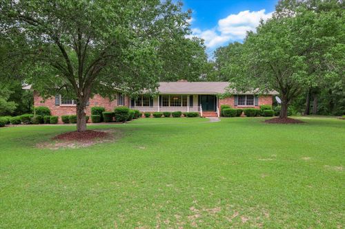 127 Green Dr, Williston, SC, 29853-6413 | Card Image