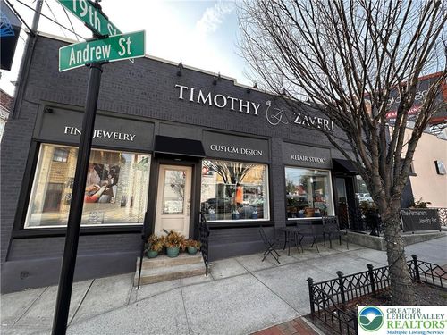 532 N 19th St, Allentown, PA, 18104-5021 | Card Image