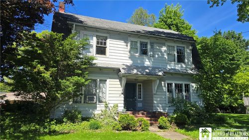 247 Hallock St, Jamestown, NY, 14701-4629 | Card Image