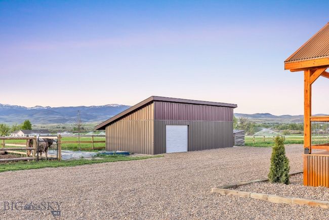 17 Texs Loop, House other with 4 bedrooms, 3 bathrooms and null parking in Alder MT | Image 67