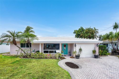 381 Se 6th Ter, Pompano Beach, FL, 33060-8039 | Card Image