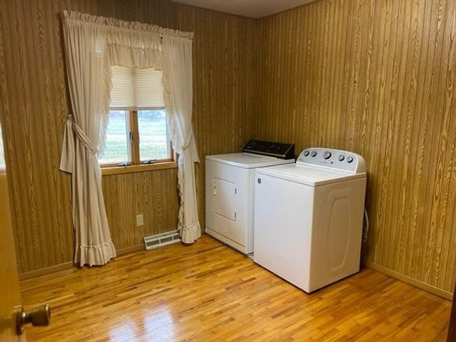 16 Laundry Room or Bedroom.jpg | Image 16