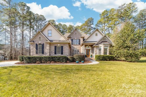 7674 Bermuda Hills Ln, Denver, NC, 28037-8467 | Card Image