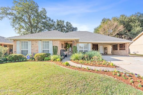 422 Broadmoor Blvd, Lafayette, LA, 70503-5202 | Card Image