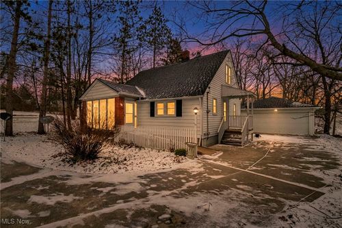 8539 Broadview Rd, Broadview Heights, OH, 44147-1905 | Card Image