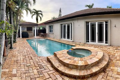 8792 Nw 167th St, House other with 4 bedrooms, 2 bathrooms and null parking in Miami Lakes FL | Image 2