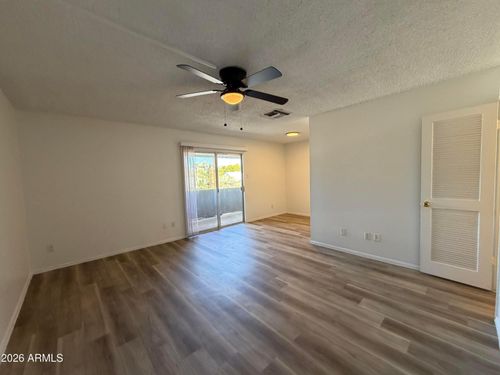 d4-302 E Monte Vista Rd, Phoenix, AZ, 85004-1409 | Card Image