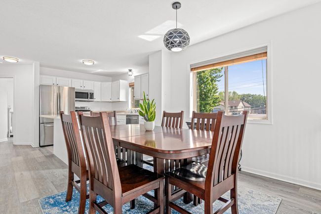 Dedicated dining space | Image 9