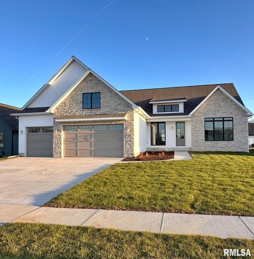 7131 Alvie Ln, Bettendorf, IA, 52722-2564 | Card Image