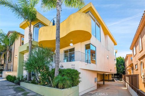 702 10th, Hermosa Beach, CA, 90254 | Card Image