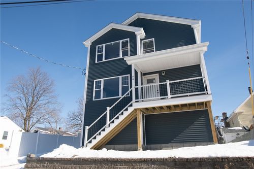 74 Westcott Ave, Providence, RI, 02909-5542 | Card Image