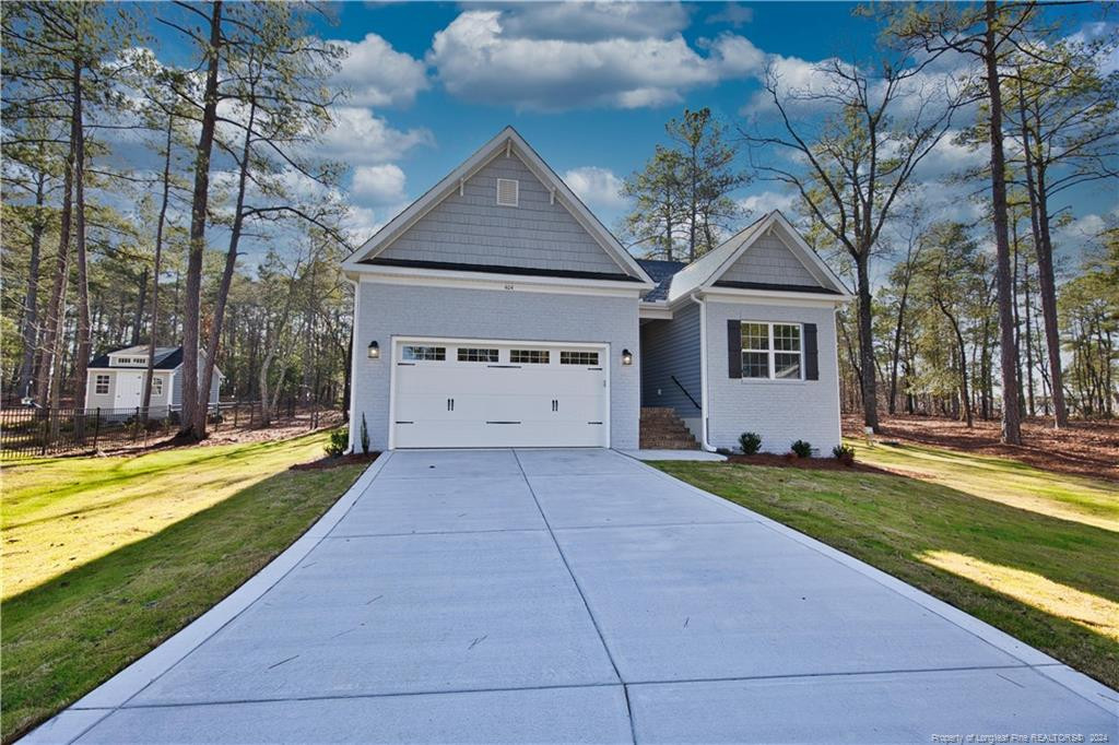 Piney Oak Dr, Carthage, NC 28327