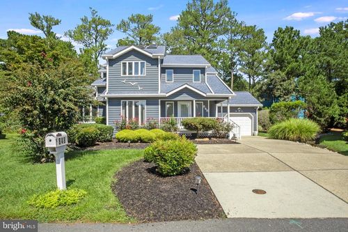 848 Glen Dr, Bethany Beach, DE, 19930-9124 | Card Image