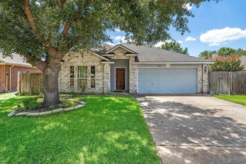 18223 Lundar Ln, Tomball, TX, 77377-7997 | Card Image