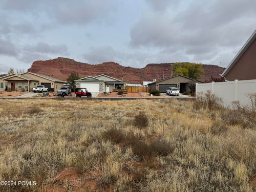 786 E Cedar Circle, Kanab, UT, 84741 | Card Image