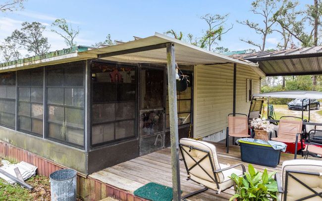 23195 104 Th St, House other with 3 bedrooms, 2 bathrooms and 2 parking in Dowling Park FL | Image 22