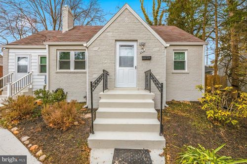 6412 Elliott Pl, HYATTSVILLE, MD, 20783-5008 | Card Image