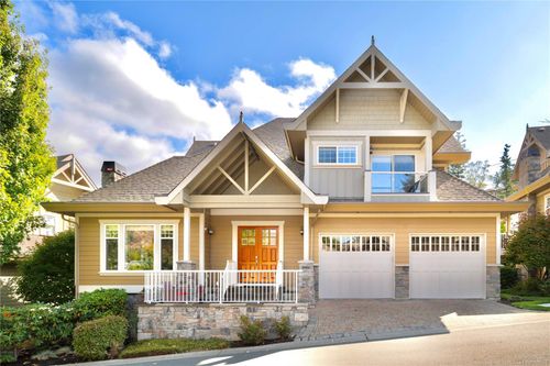 103-2060 Troon Crt, Langford, BC, V9B0G3 | Card Image