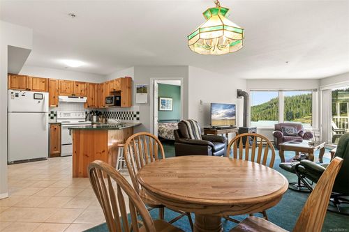 215-1320 Henry Rd, Courtenay, BC, V9J1L0 | Card Image