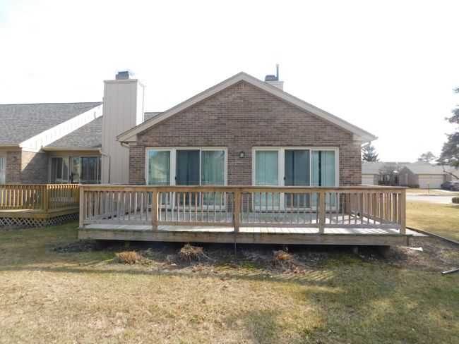 16567 Sarjay Dr, Condo with 2 bedrooms, 3 bathrooms and null parking in Clinton Twp MI | Image 11
