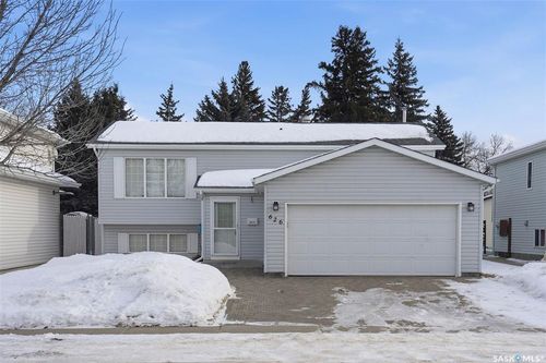 626 Peterson Cres, Saskatoon, SK, S7L7H8 | Card Image