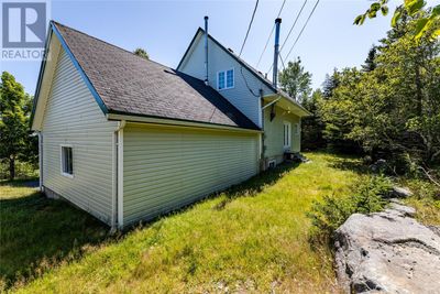 27 Thistle Pl, House other with 3 bedrooms, 2 bathrooms and null parking in Goulds NL | Image 2