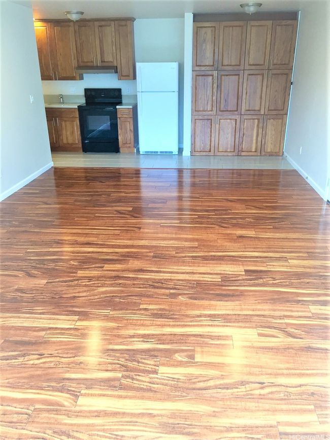 A - 2325 Ahe St, House other with 2 bedrooms, 1 bathrooms and 1 parking in Honolulu HI | Image 5