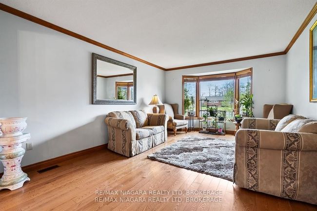 231 W Side Rd, House other with 3 bedrooms, 3 bathrooms and 4 parking in Port Colborne ON | Image 18